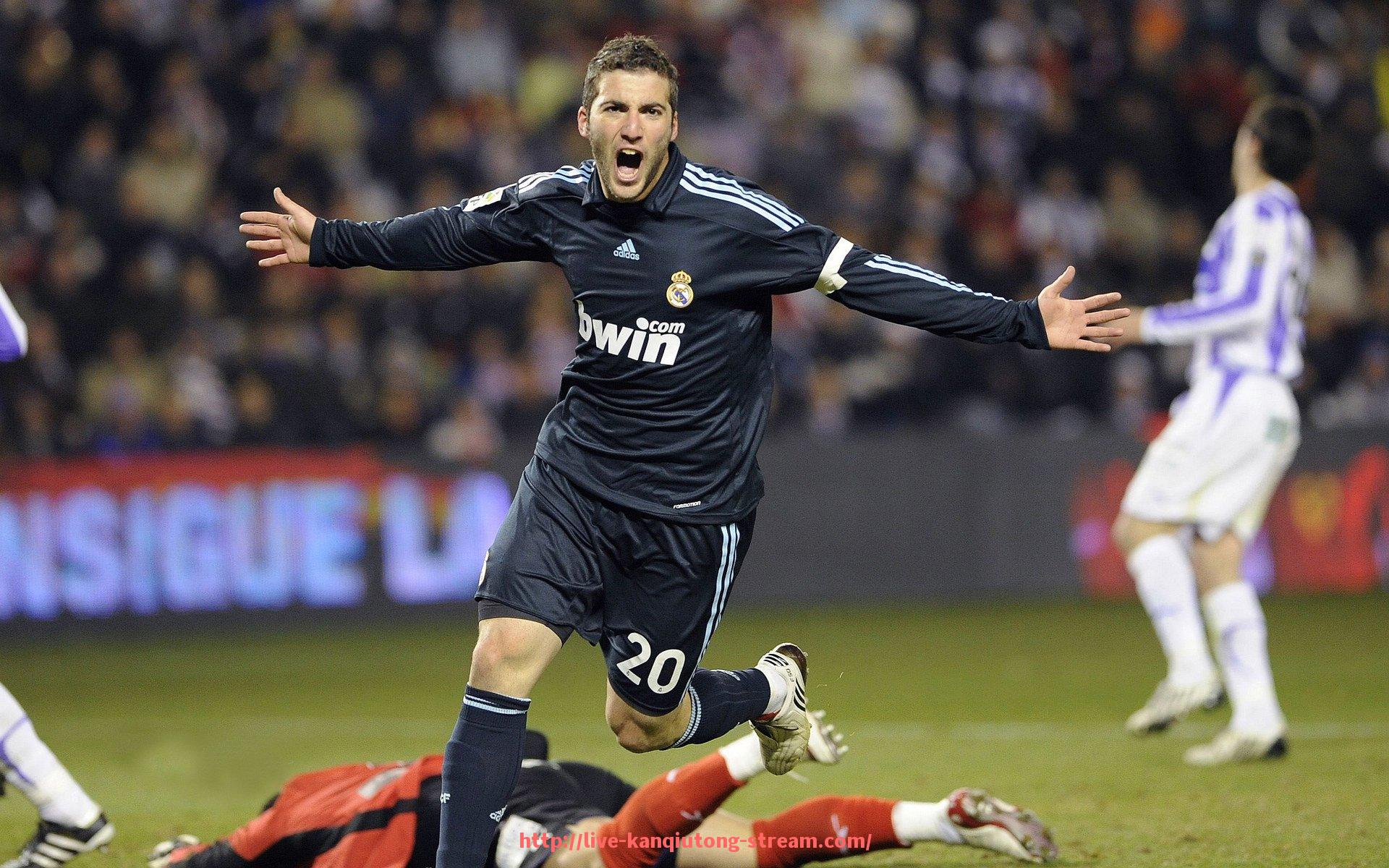 看球通-防守犯规统计在世俱杯中对比赛节奏的干扰与控场探讨